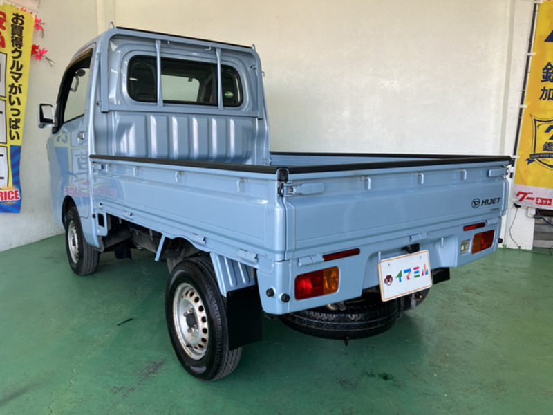 HIJET TRUCK-1