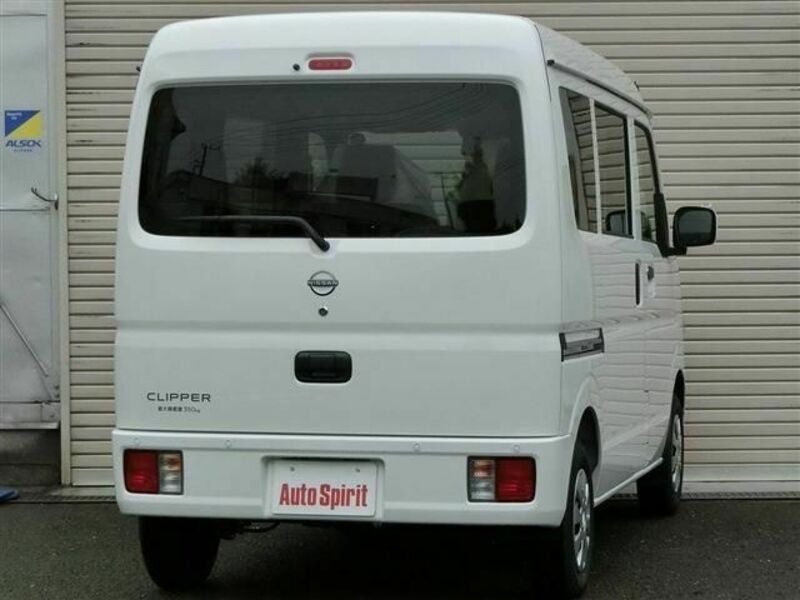 CLIPPER VAN