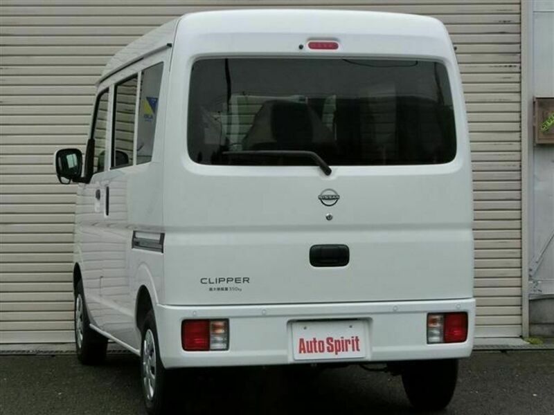 CLIPPER VAN