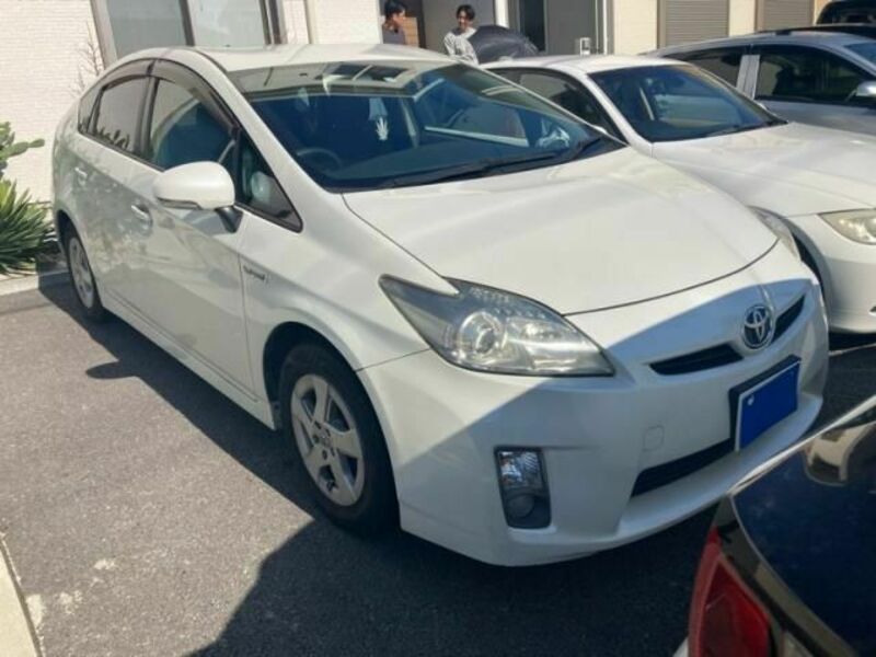 PRIUS-1