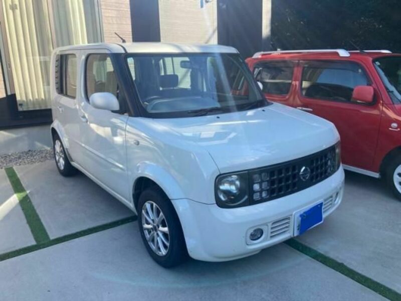 NISSAN　CUBE