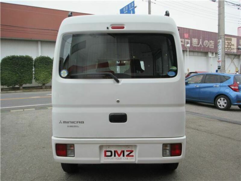 MINICAB VAN-7