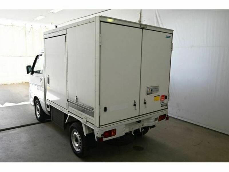 HIJET TRUCK-1