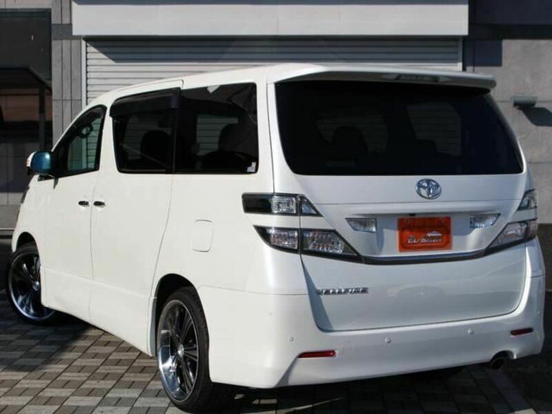 VELLFIRE-21