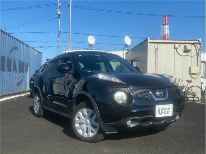 NISSAN　JUKE