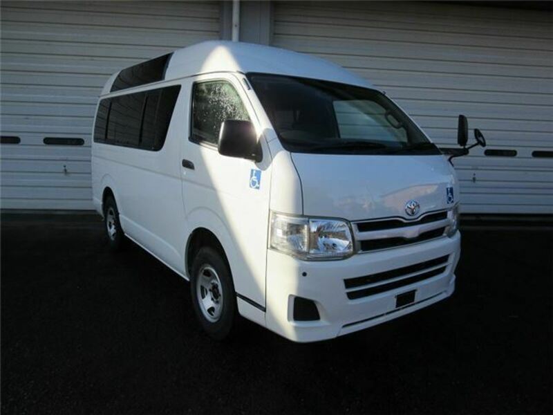 HIACE