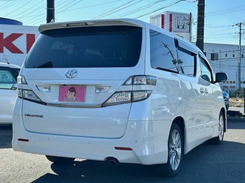 VELLFIRE-15