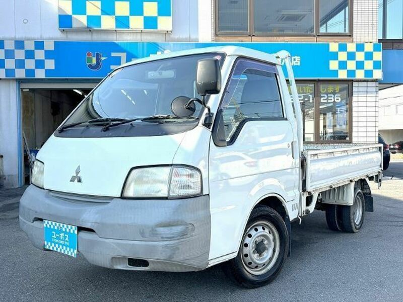 MITSUBISHI　DELICA TRUCK