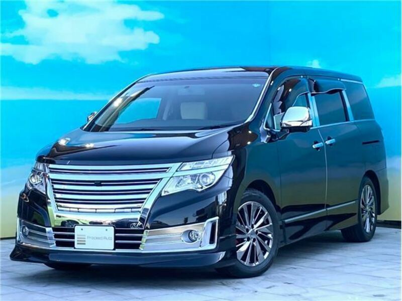 NISSAN　ELGRAND