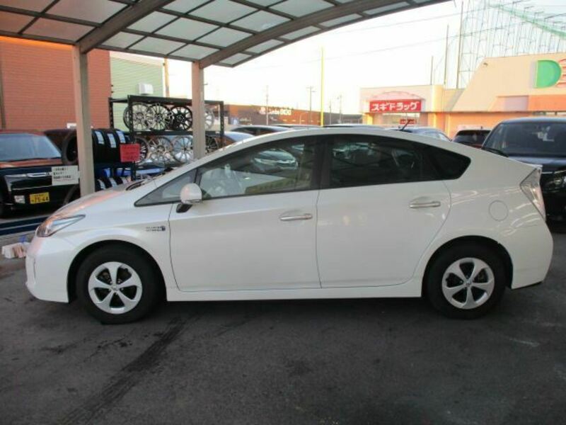 PRIUS PHV-19