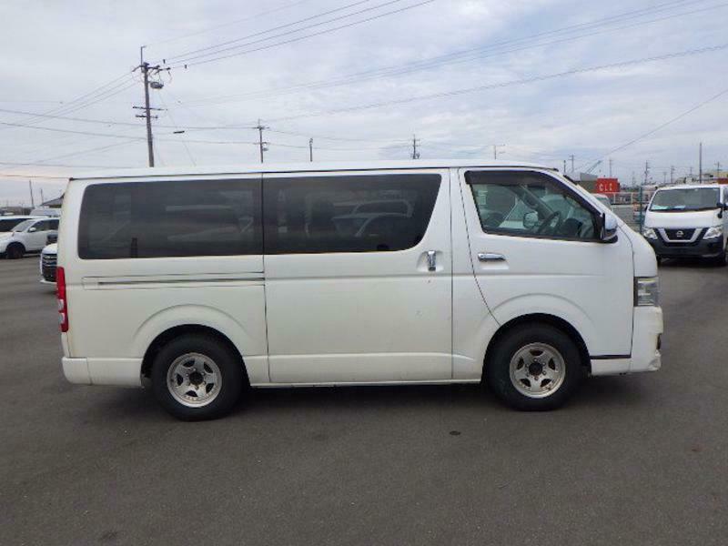 HIACE