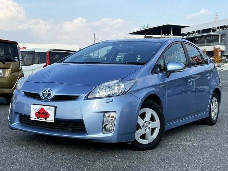 TOYOTA　PRIUS