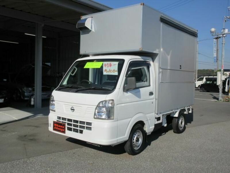 NISSAN NT100 CLIPPER