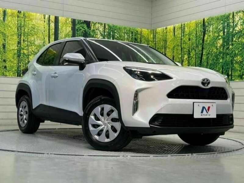 YARIS CROSS