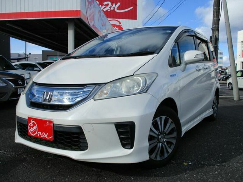 HONDA FREED HYBRID