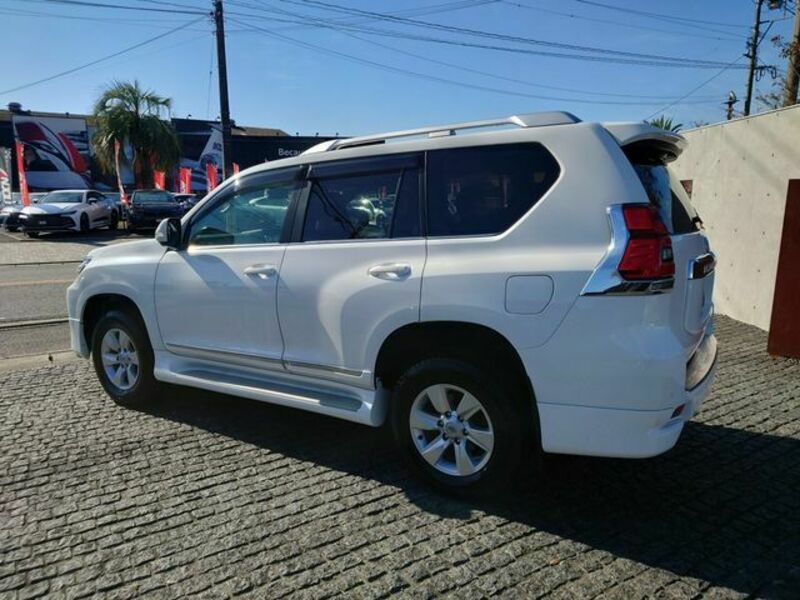 LAND CRUISER PRADO