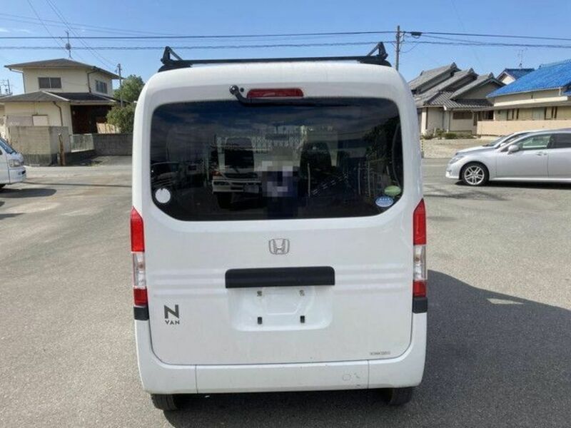 N-VAN