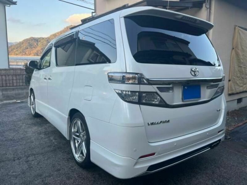 VELLFIRE