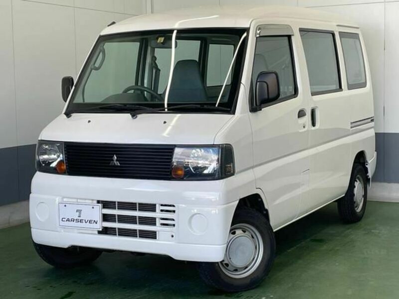 MITSUBISHI MINICAB VAN