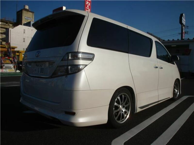 VELLFIRE