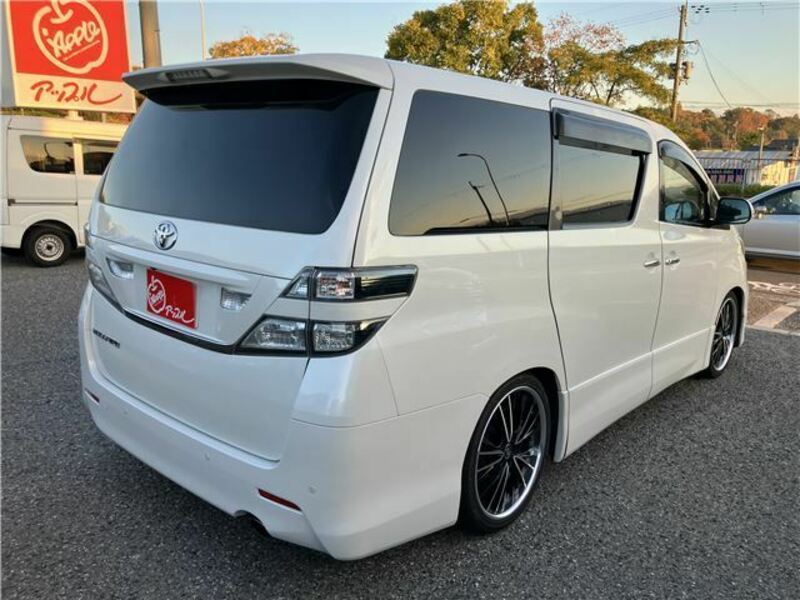 VELLFIRE