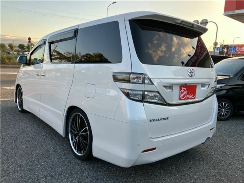 VELLFIRE