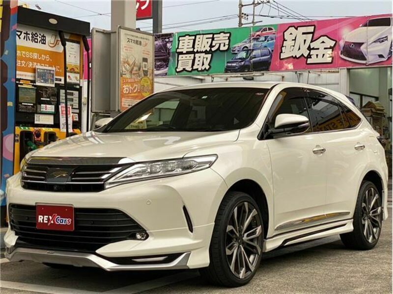 TOYOTA HARRIER