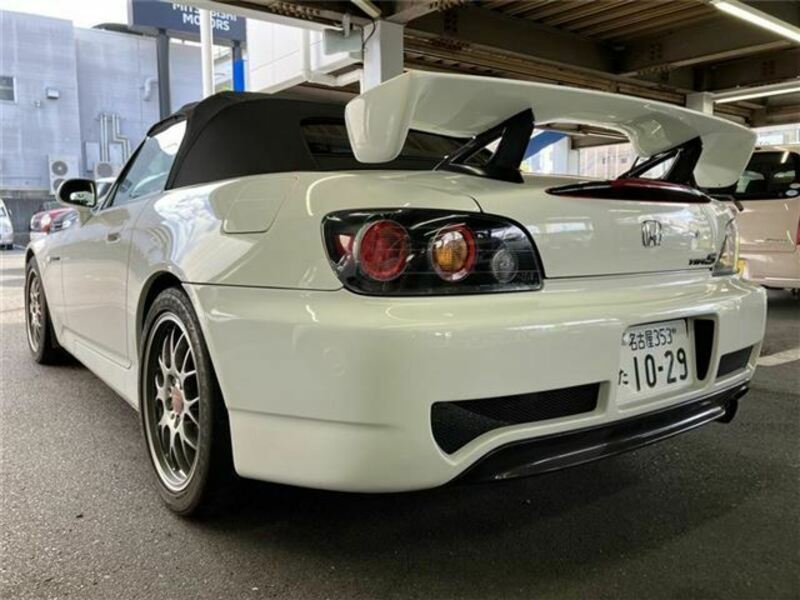 S2000