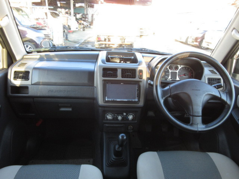 PAJERO MINI