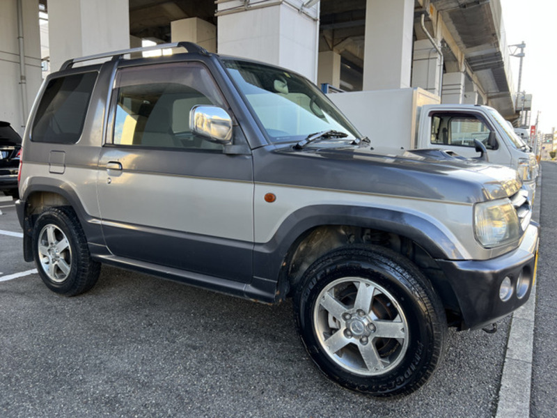 PAJERO MINI