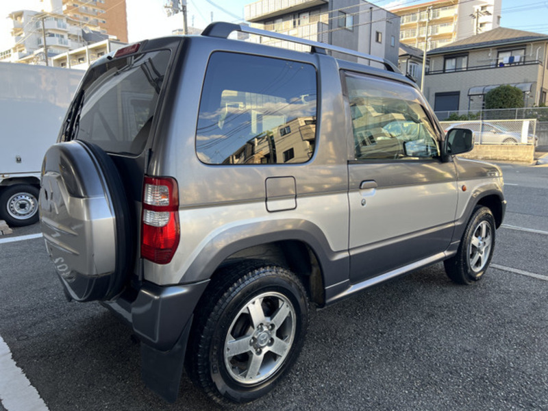 PAJERO MINI