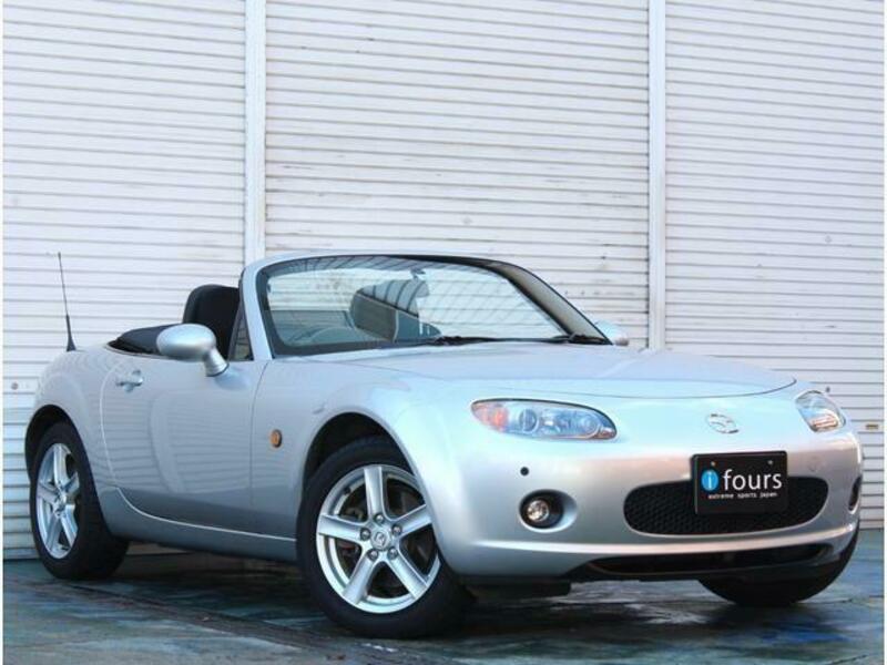 MAZDA ROADSTER