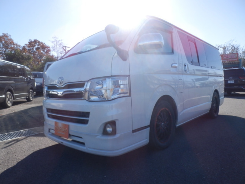 HIACE VAN