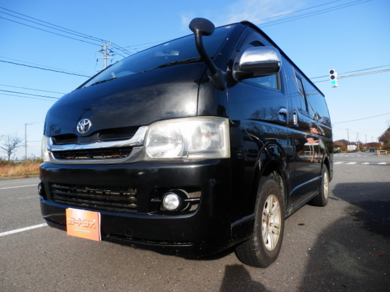 HIACE VAN