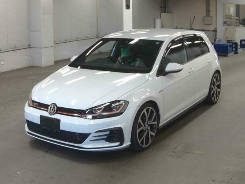 VOLKSWAGEN GOLF GTI