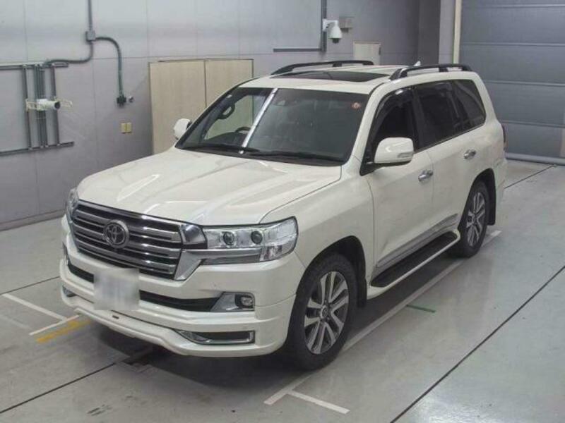 TOYOTA LAND CRUISER