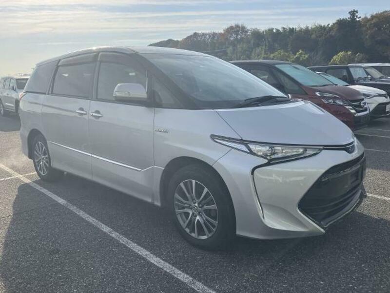 TOYOTA ESTIMA HYBRID