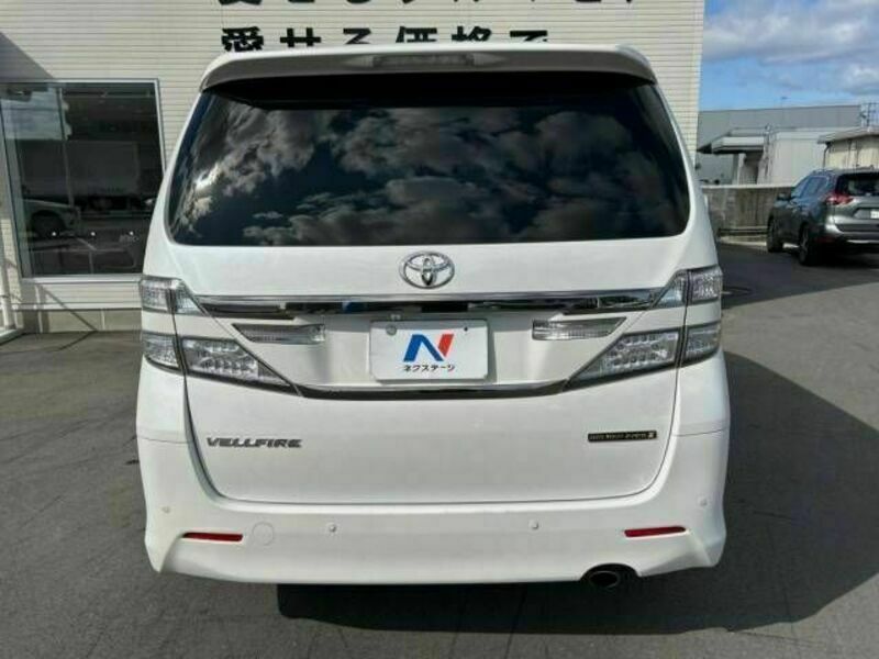 VELLFIRE