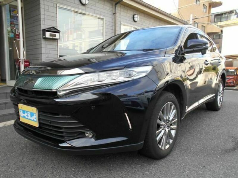 TOYOTA HARRIER