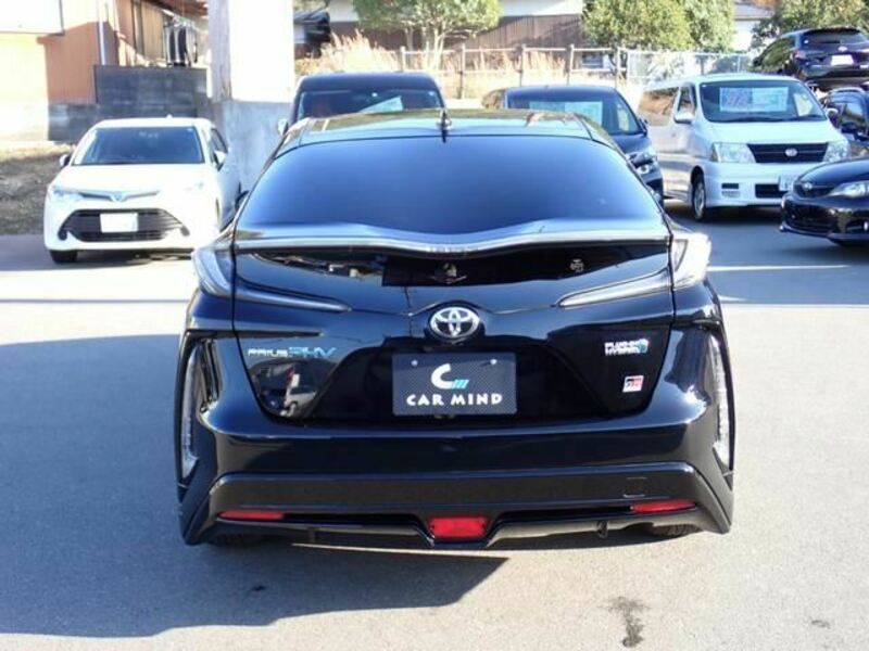 PRIUS PHV