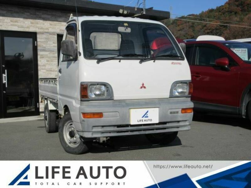 MITSUBISHI MINICAB TRUCK