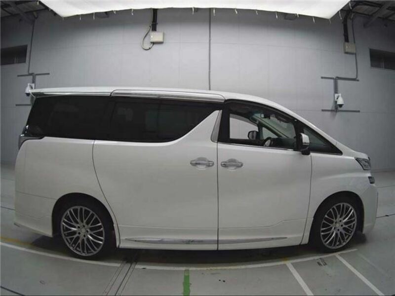 VELLFIRE