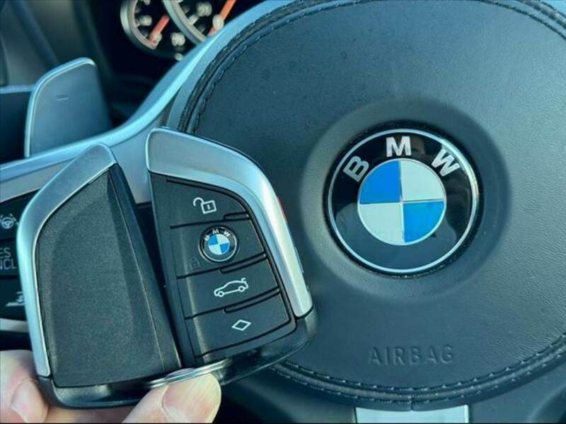 X3