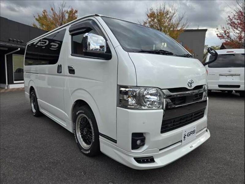 HIACE VAN