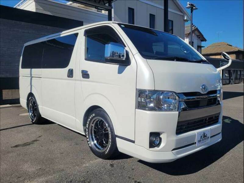 HIACE