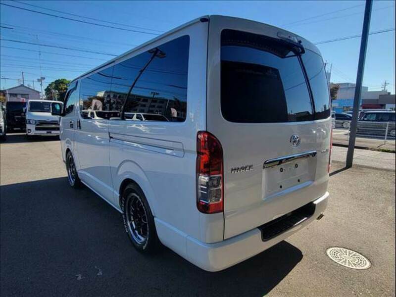 HIACE