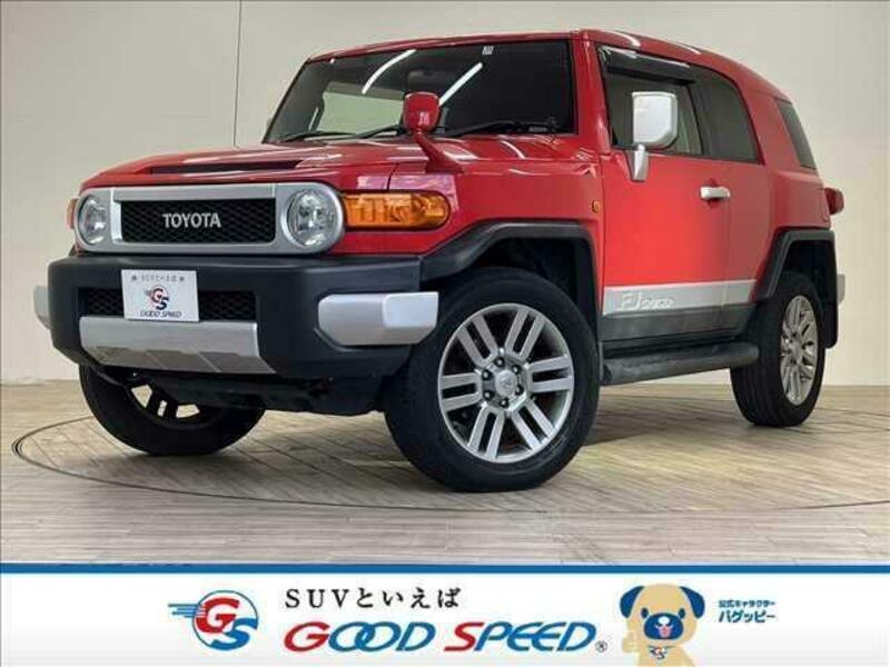 TOYOTA FJ CRUISER