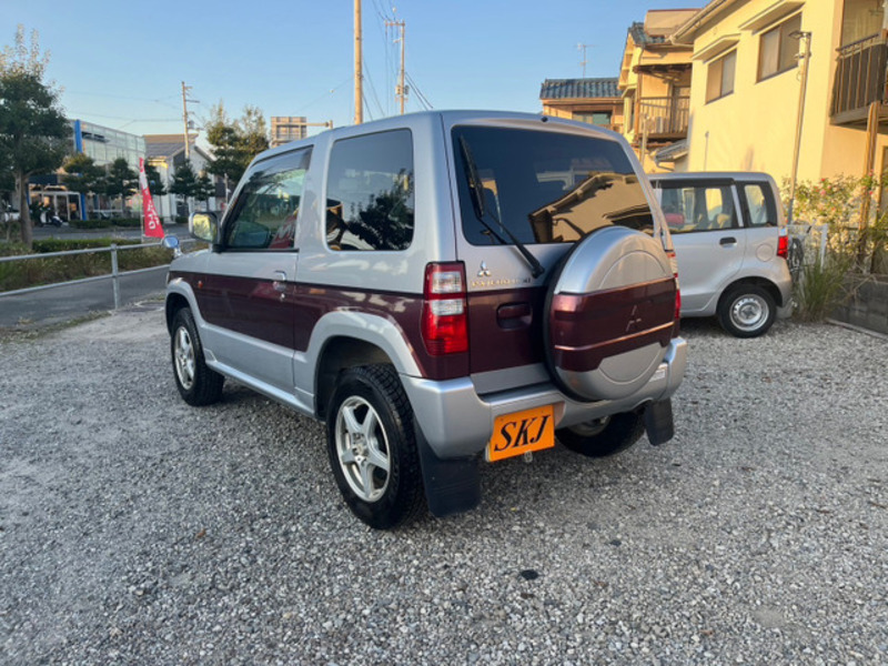 PAJERO MINI