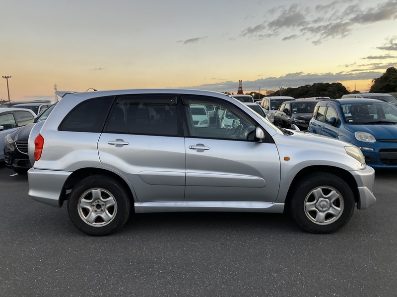 RAV4 L