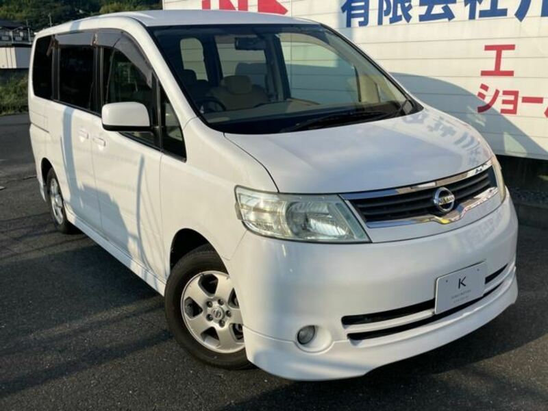 NISSAN SERENA